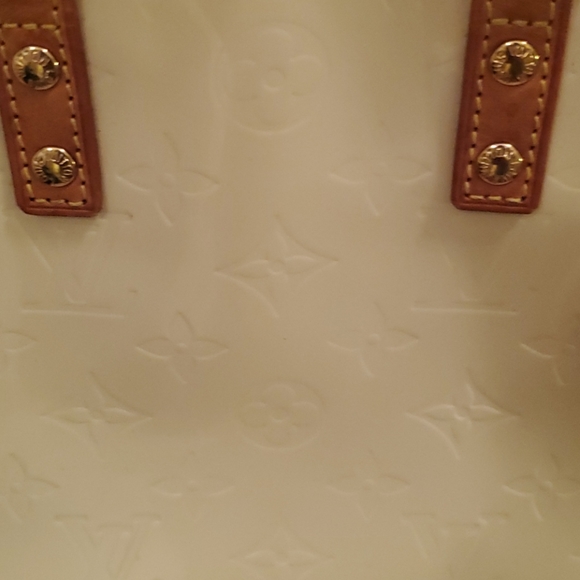 Louis Vuitton Vernis Reade PM - Picture 2 of 9